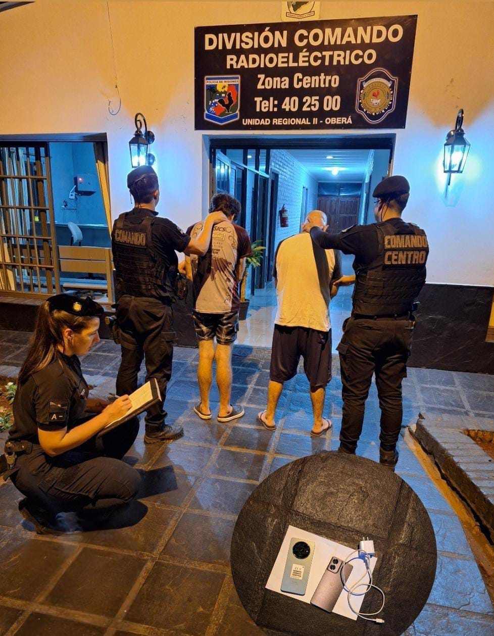 Detienen a dos remiseros por el robo a un local de celulares en Oberá
